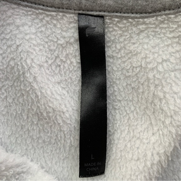 Fabletics The Go-To 1/4 Zip Sweatshirt Classic Grey Heather Zip Pockets | Large - Picture 6 of 7